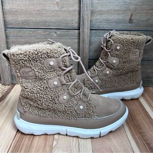 SOREL Explorer II Joan “Delta Fawn” Tan Brown Faux Fur Snow Boots Lace Up Sz 7